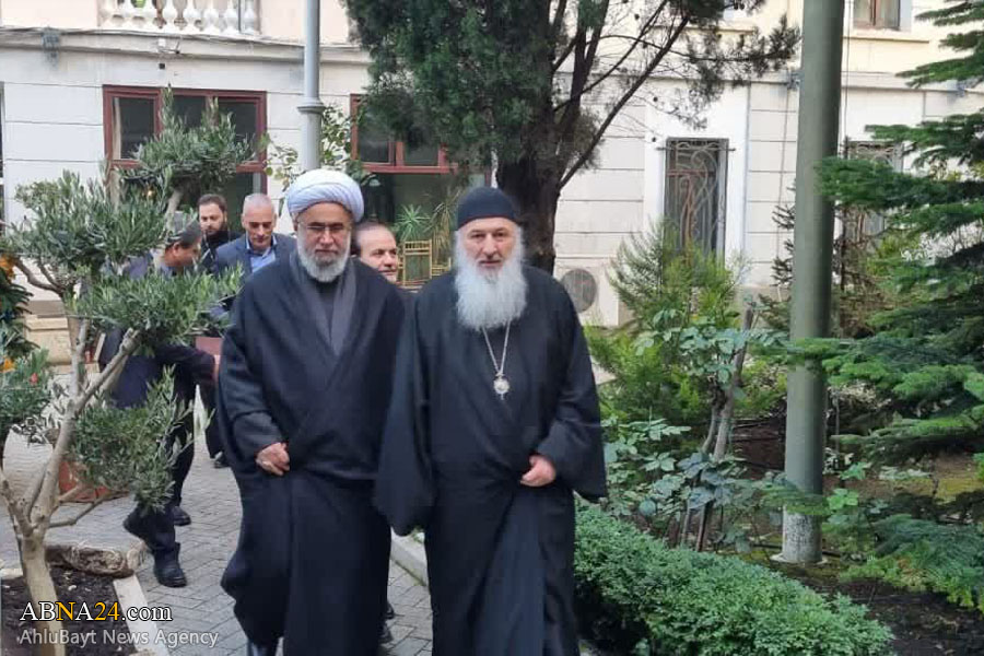 Photos: Secretary General of the AhlulBayt (a.s.) World Assembly met with Archbishop Andrea
