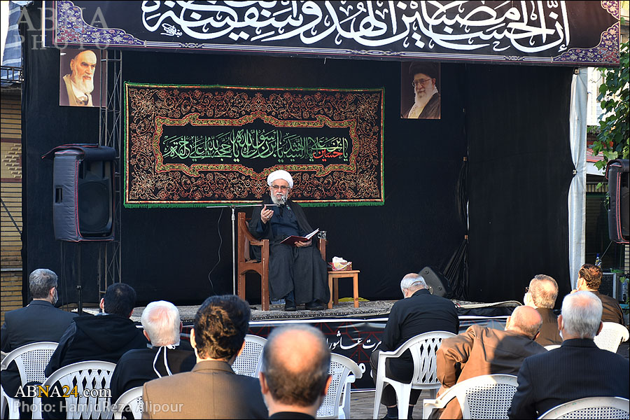 Photos: First ceremony of mourning of Ashura insight, with speech of Ayatollah Ramazani in Rasht