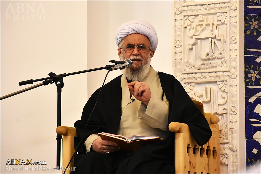 With the demise of Ayatollah Rudbari, Gilan seminary lost one of its pillars