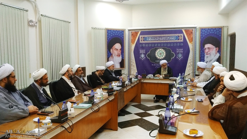 گزارش تصویری/ دیدار جمعی از مدیران مدارس علمیه استان گیلان با آیت الله رمضانی