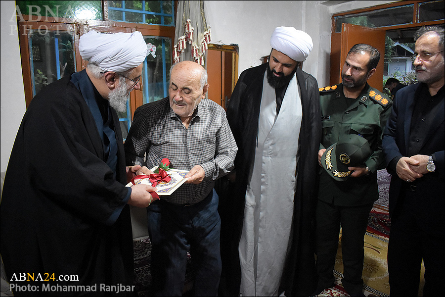 گزارش تصویری/ دیدار آیت‌الله رمضانی با خانواده سه شهید شهرستان شفت