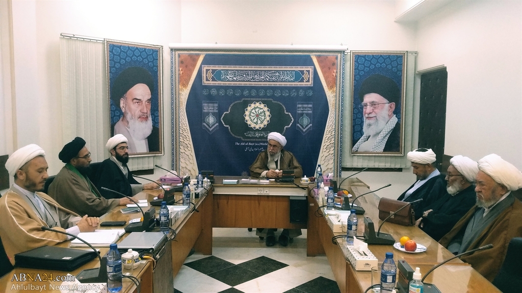 Фоторепортаж/ Встреча членов офиса покойного аятоллы Мохагега Кабули с Генеральным секретарем Всемирной Ассамблеи Ахл аль-Байт (мир им)