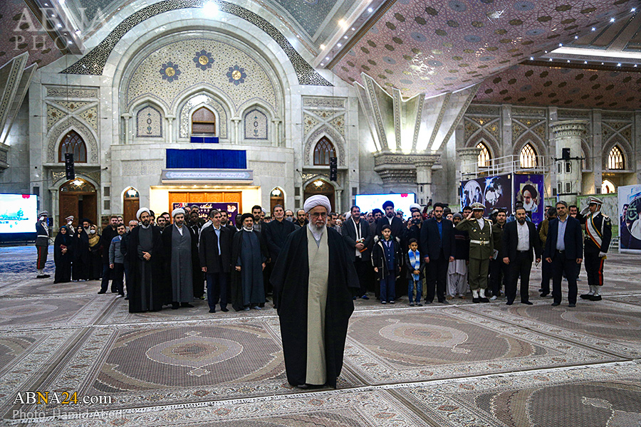 Photos: The directors and staff of the AhlulBayt (a.s.) World Assembly renewed their allegiance to the ideals of Imam Khomeini (r.a.)
