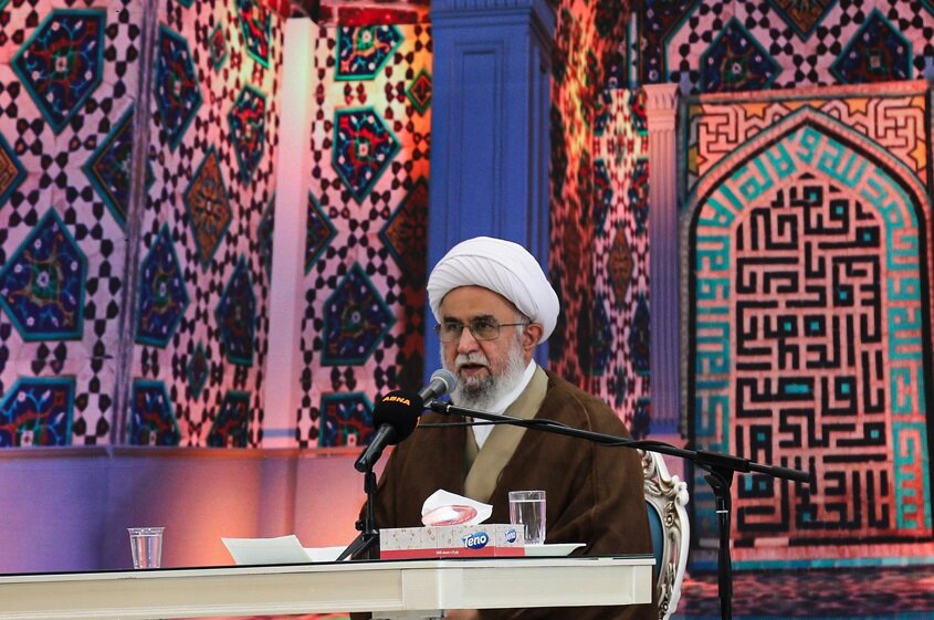 الأمين العام للمجمع العالمي لأهل البيت (ع) يشيد بالمسابقات القرآنية 