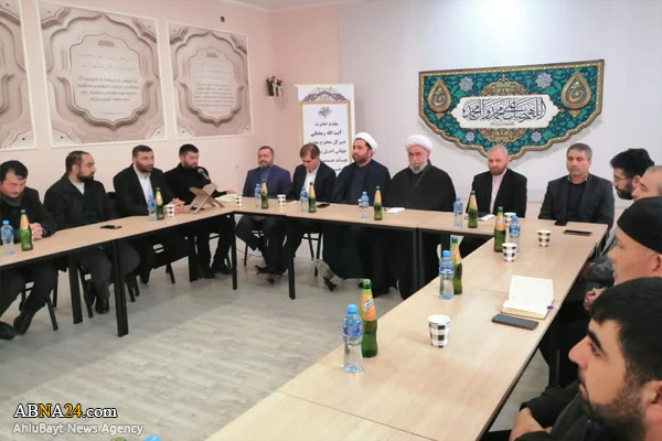 تقرير مصور/ آية الله رمضاني يشارك في اجتماع مبلغي مدينة جارادباني الجورجية