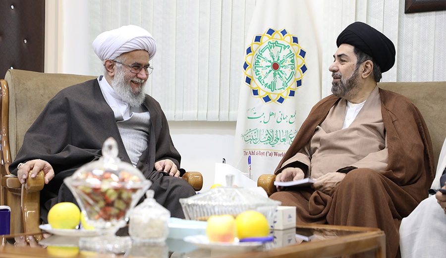 The Chairman of India’s Shiite Ulama Assembly met with the ABWA’s Secretary General