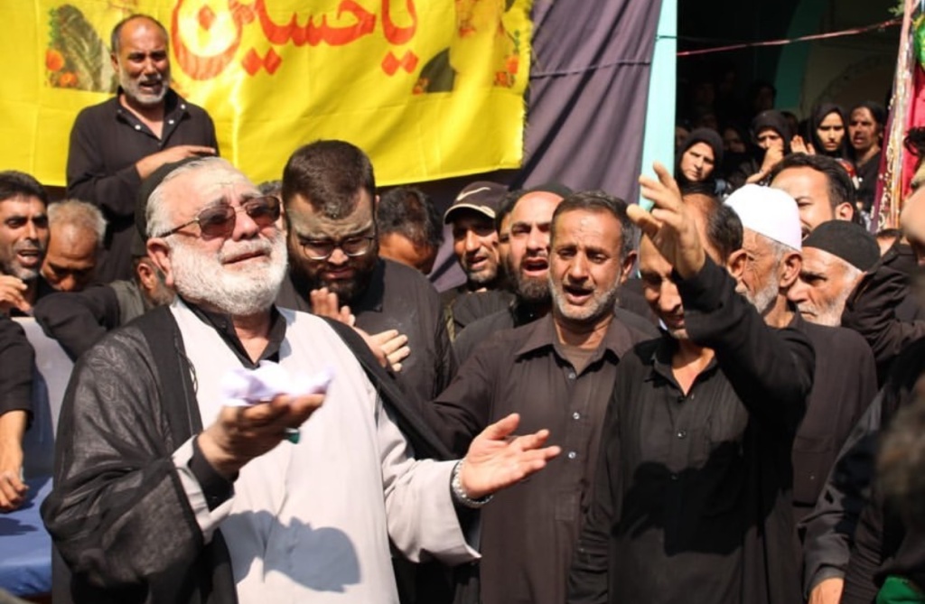 Photos: Mourning ceremony on Arbaeen of Imam Hussain (a.s.) in Badgam, Kashmir