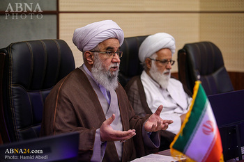 Imam Khomeini’s view was on future, construction of Islamic society, civilization: Ayatollah Ramazani