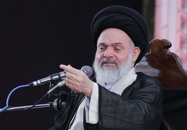 آیت‌الله حسینی بوشهری: قبرستان بقیع مهمترین مکان تاریخی جهان اسلام است/ بقیع میراث هویتی ماست