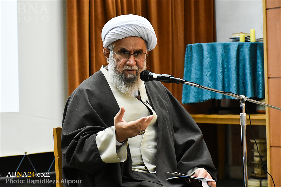Ayatollah Ramazani emphasized the need for self-purification, society building and preparing the ground for Reappearance