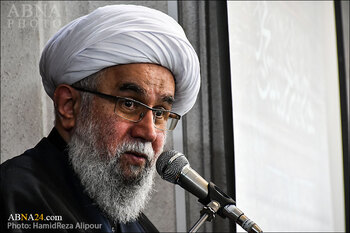 Necessity to preserve sanctity of Ramadan/Despair of divine mercy great sin: Ayatollah Ramazani