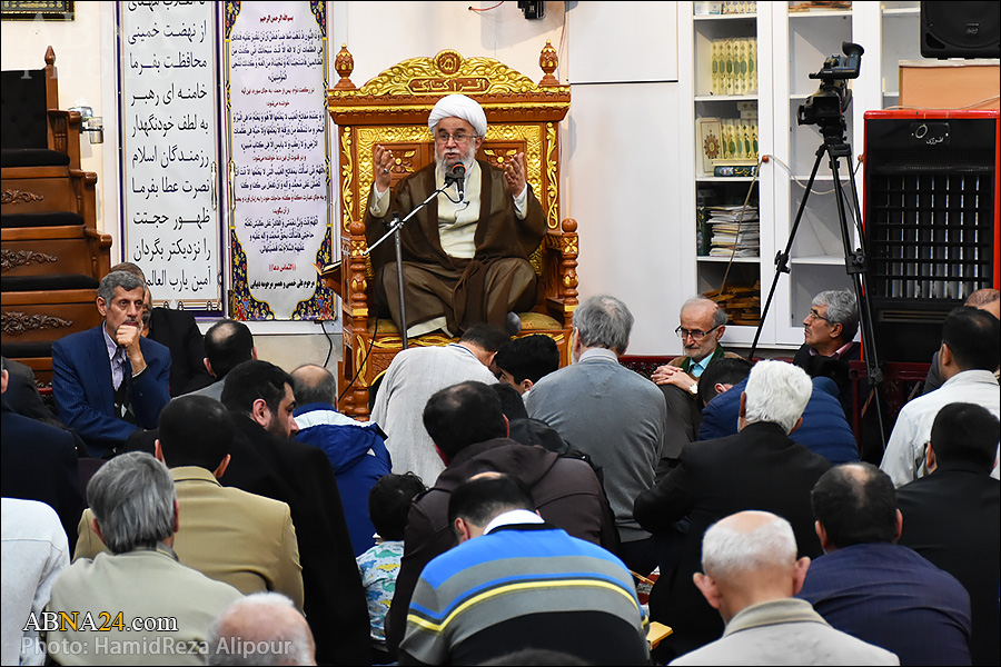 آية الله رمضاني: إمام الزمان (عج) يعرّفنا آيات الجلال والجمال في القرآن