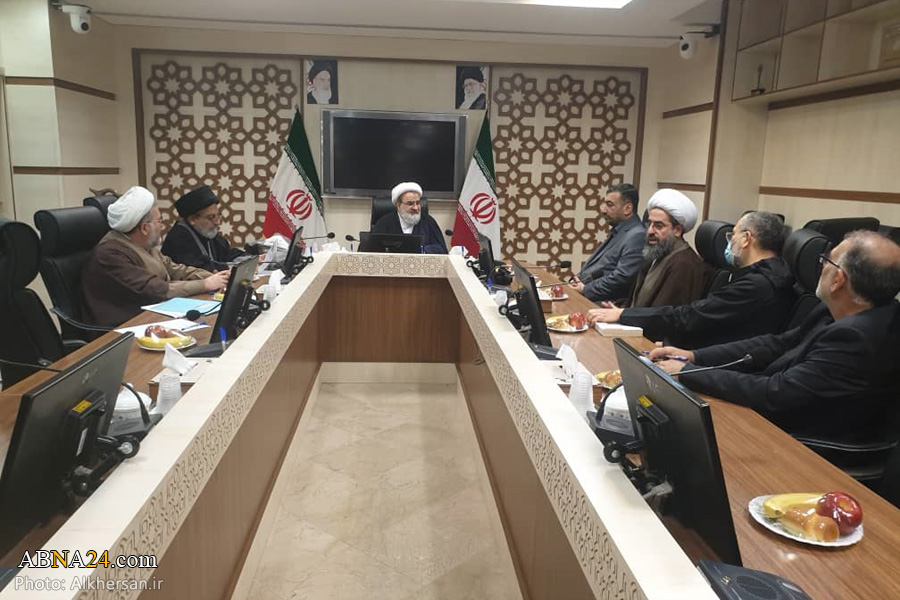 A member of Board of Trustees of Imam Ali Shrine met members of Secretariat of the Scientific Conference Umana al-Rusul + Photos