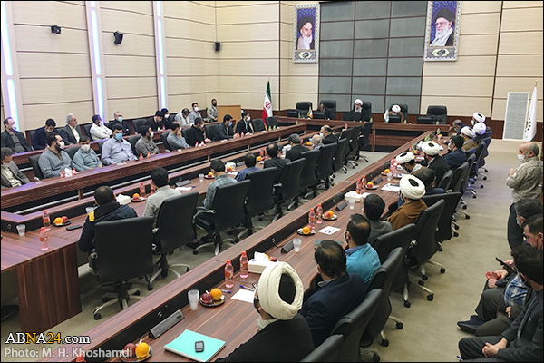 Photos: Friendly meeting of the Secretary-General of the AhlulBayt (a.s.) World Assembly with the staff of the Assembly in Qom