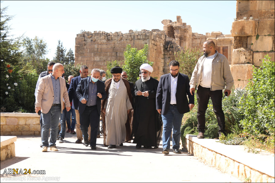 Photos: Secretary-General of the AhlulBayt (a.s.) World Assembly visited the historic fortress of Baalbek