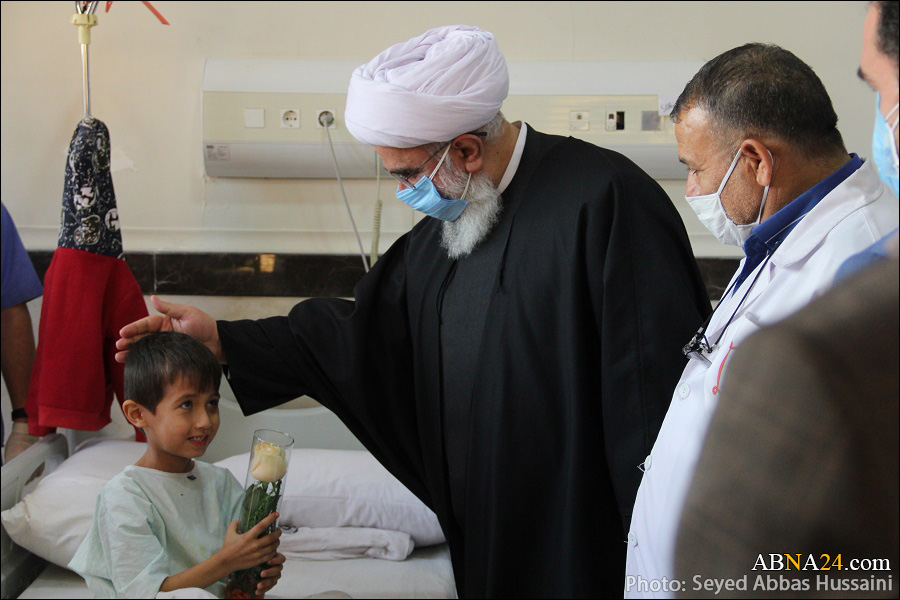 Photos: Ayatollah Ramazani visited injured of Kandahar terrorist attack