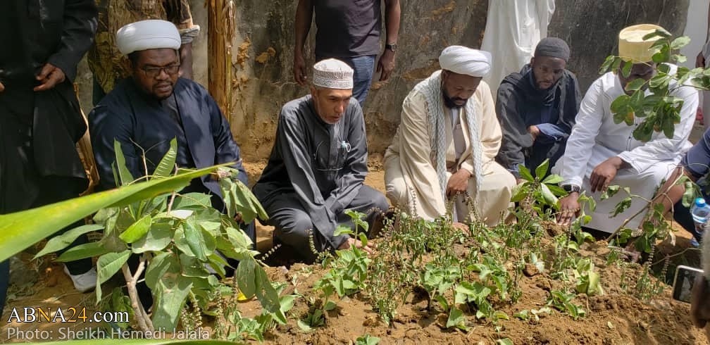 Funeral service for the late Abdullahi Nasser in the presence of the chief of Shia community of Tanzania + Images