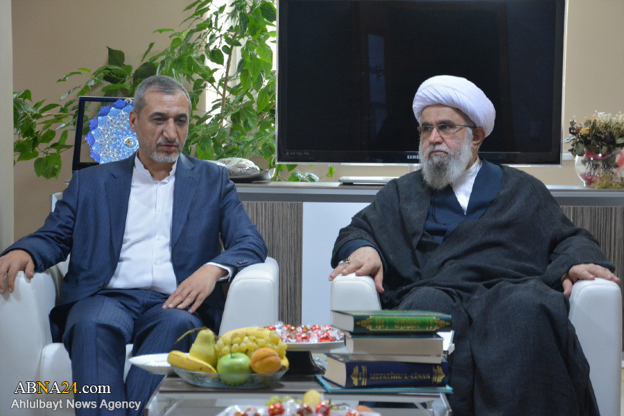 Ayatollah Ramazani expressed his condolences to Sheikh Qadir Akaras