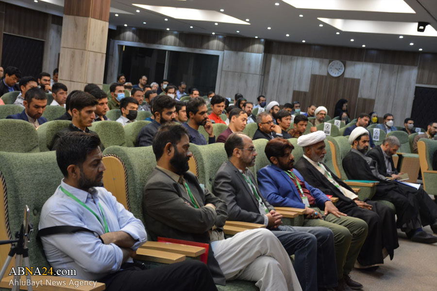 Photos: Conference “Imam Khomeini’s Ethical Thought” held in the presence of Ayatollah Ramazani