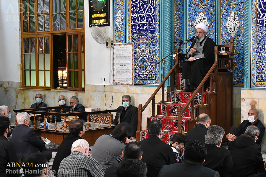 Night of Destiny night of unpretentious servants/combining selfishness and godliness impossible: Ayatollah Ramazani