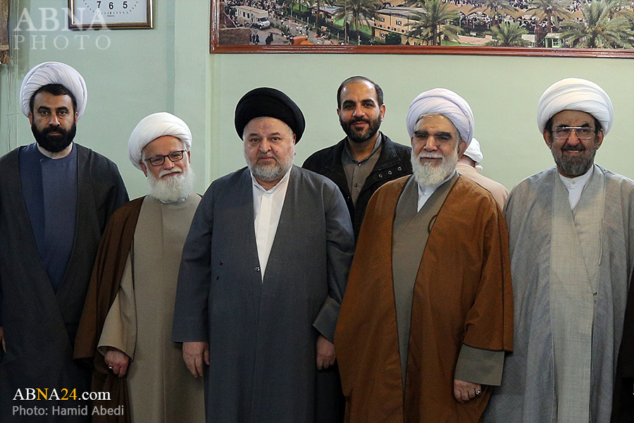 Photos: Secretary General of Ahlul Bayt (AS) World Assembly meet with representative of Ayatollah Sistani in Iran
