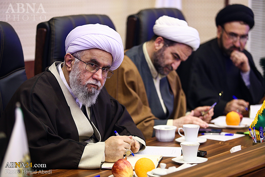 Next year’s “Lights of Guidance” exhibition will be held on a wider scale, quantitatively and qualitatively: Ayatollah Ramazani