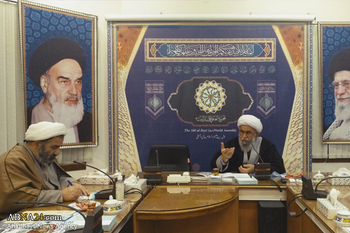 Iranian martyrs became models for the world: Ayatollah Ramazani